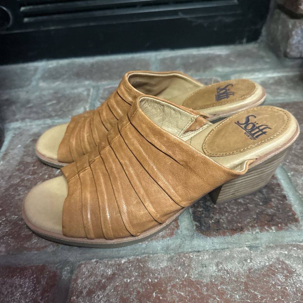 Sofft Pienza Sz 9 Women’s Mule Tan Leather Open Toe Platform Sandals
